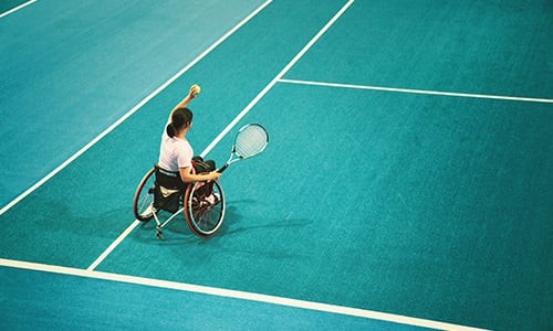 Vous_souhaitez_jouer_au_tennis_Apprenez_%C3%A0_jouer_au_tennis_en_fauteuil_roulant image Vous souhaitez jouer au tennis, Apprenez à jouer au tennis en fauteuil roulant
